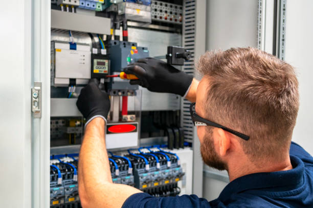 Best Affordable Emergency Electrician  in Nassau Bay, TX