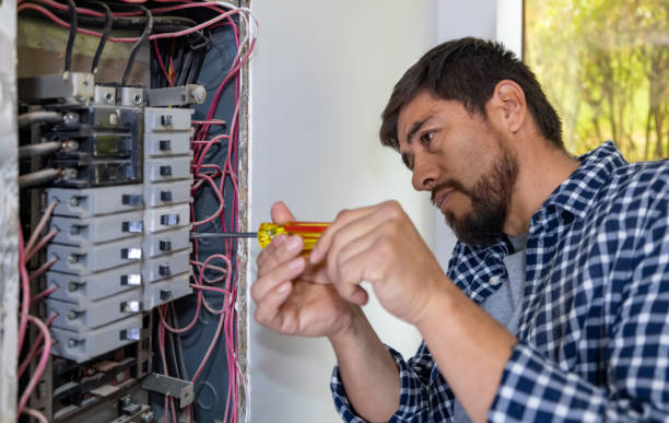 Best Local Electrician Companies  in Nassau Bay, TX